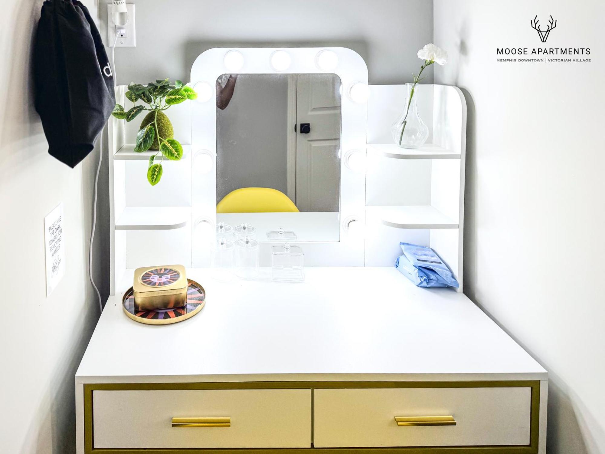 Apartament The Moose #9 - Brand New Luxe Modern Loft With Free Parking, King Bed & Fast Wifi Memphis Zewnętrze zdjęcie