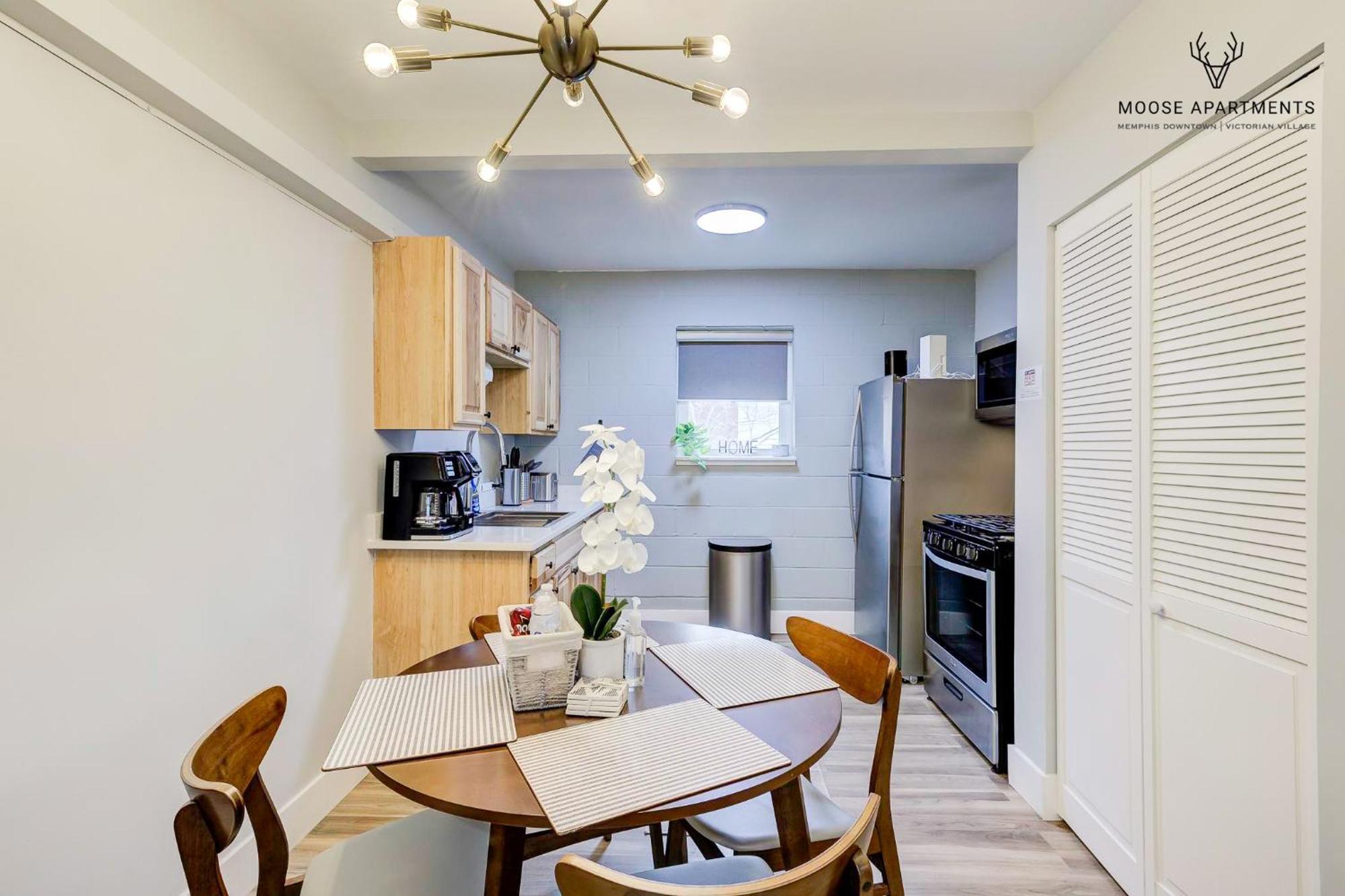 Apartament The Moose #9 - Brand New Luxe Modern Loft With Free Parking, King Bed & Fast Wifi Memphis Zewnętrze zdjęcie